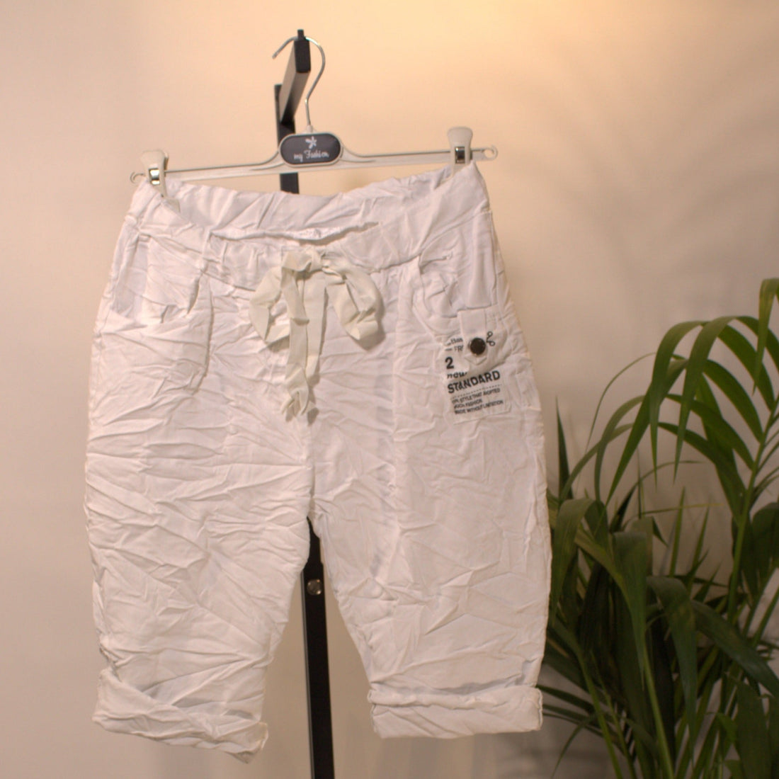 Stoff Short A -weiss