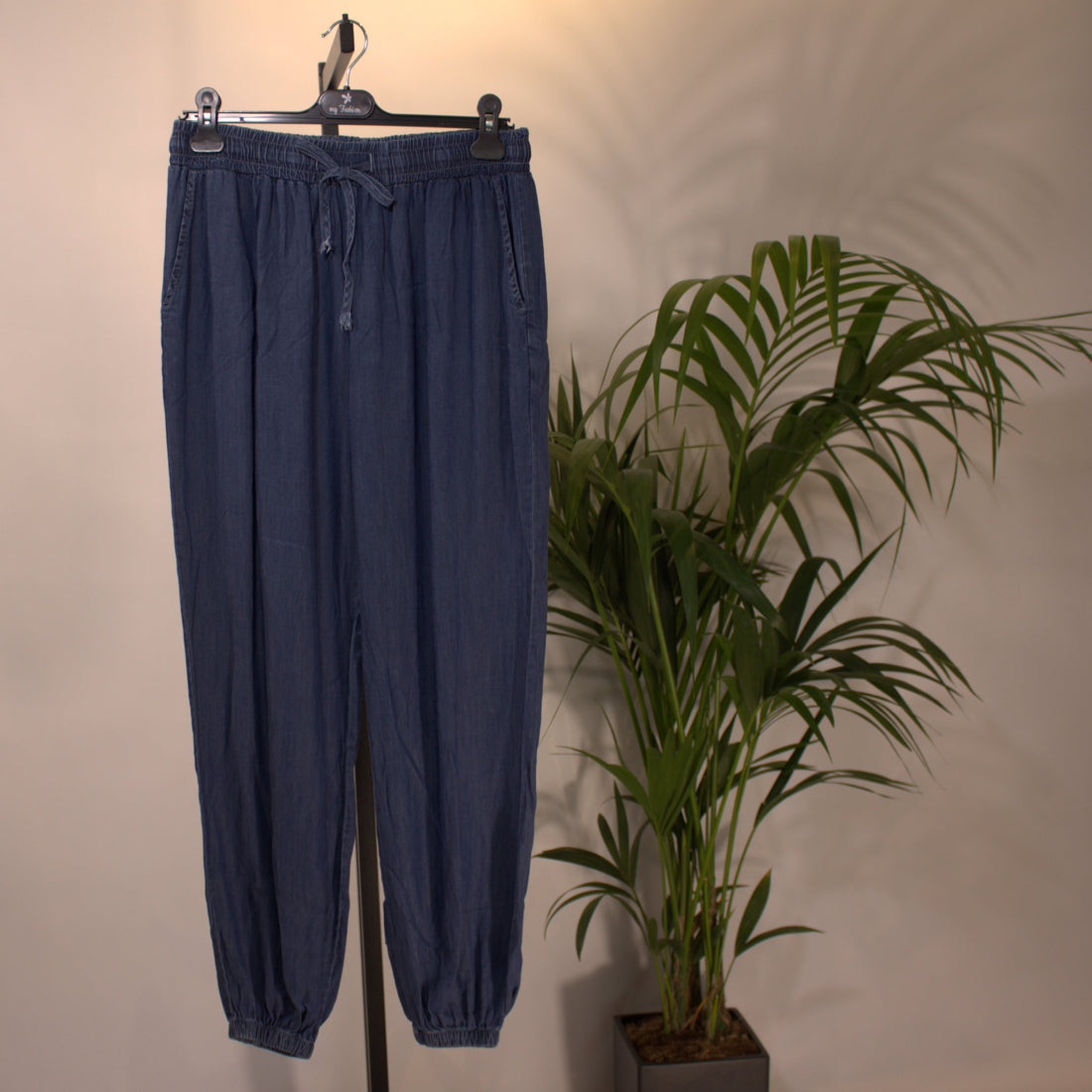 Trousers C - dark blue