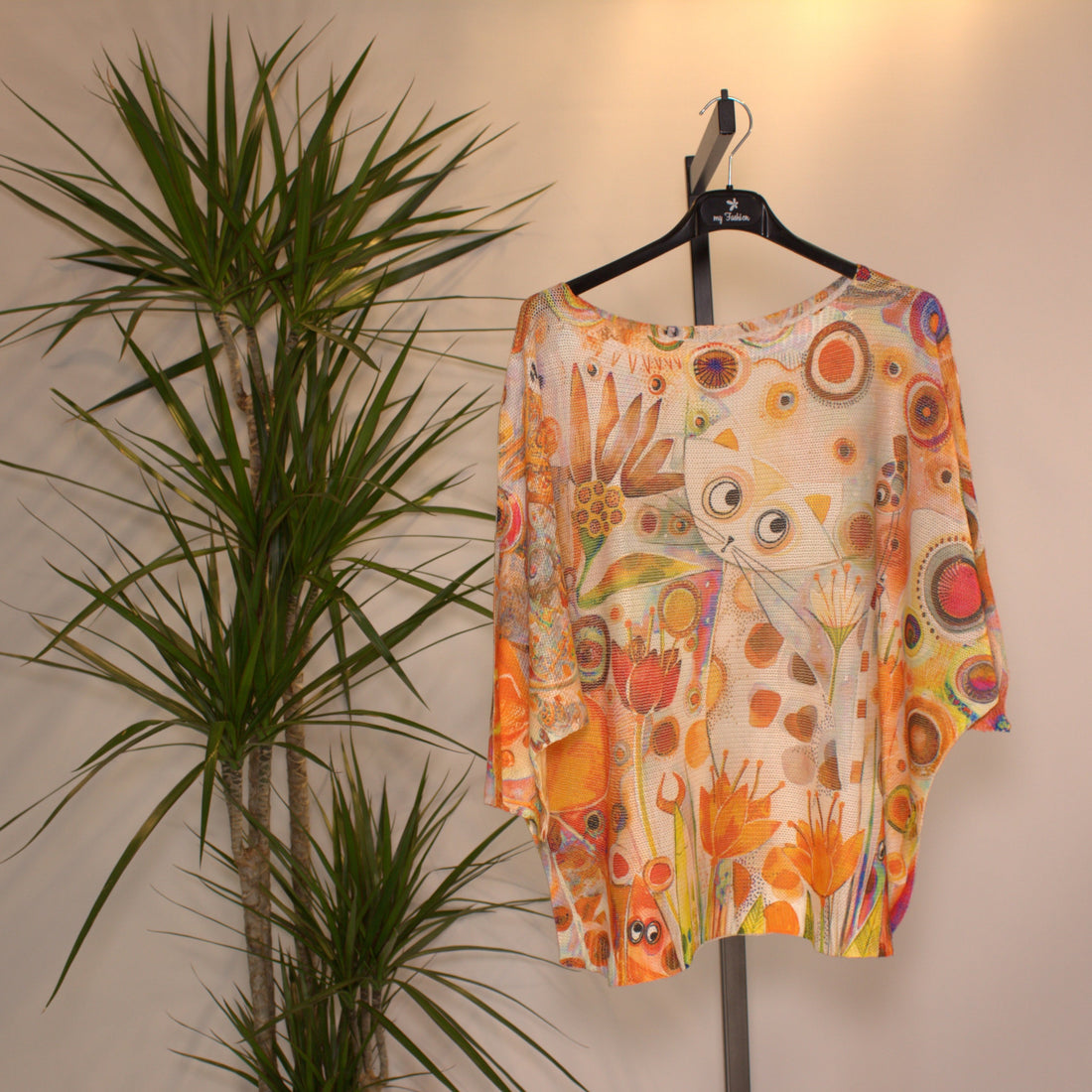Cat art shirt - orange