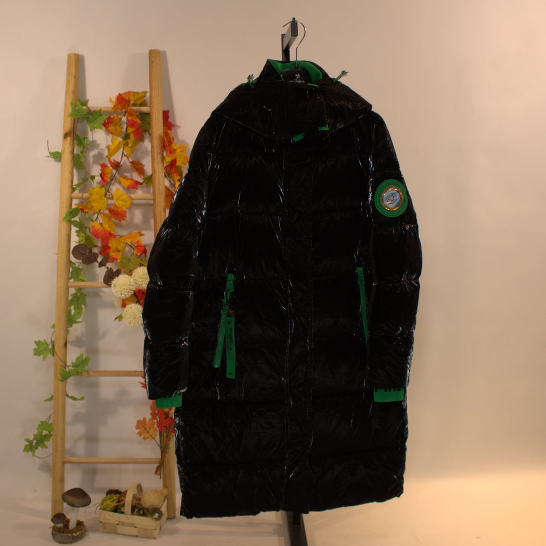 Pufferjacke Madona - Schwarzglanz L